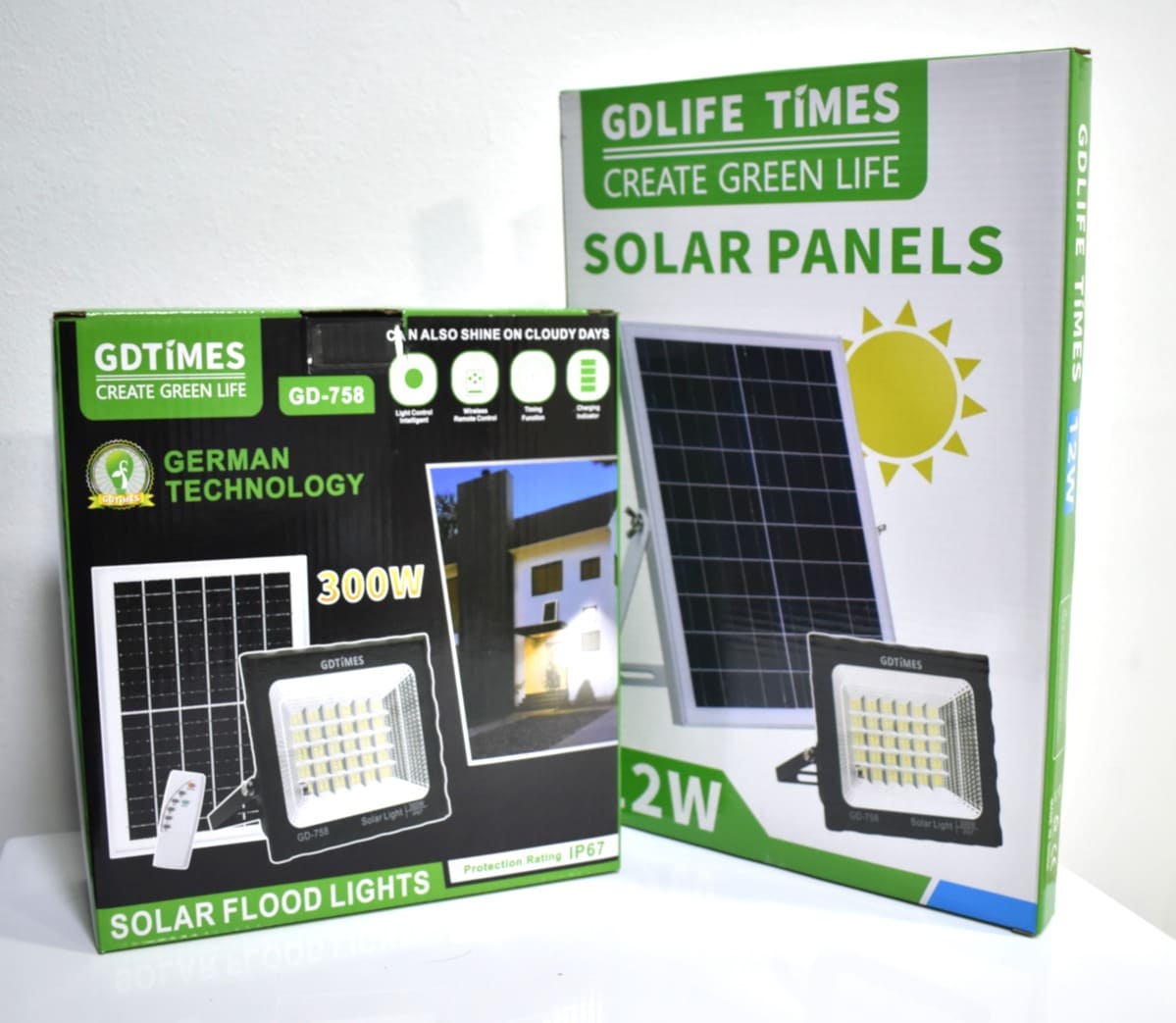 Kit Reflector LED 300W Recargable, Panel Solar y Control Remoto Con Temporizador - GDTimes GD-758
